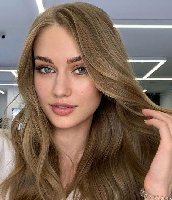 Premium Wavy Hair Topper – Transform Your Look in Seconds